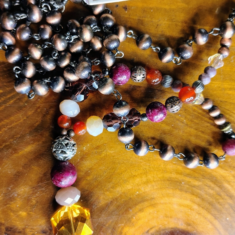 Long Beaded Faux Stones With Large Pink Gem Stone Shaped Rhinestone Navajo - Picture 7 of 9